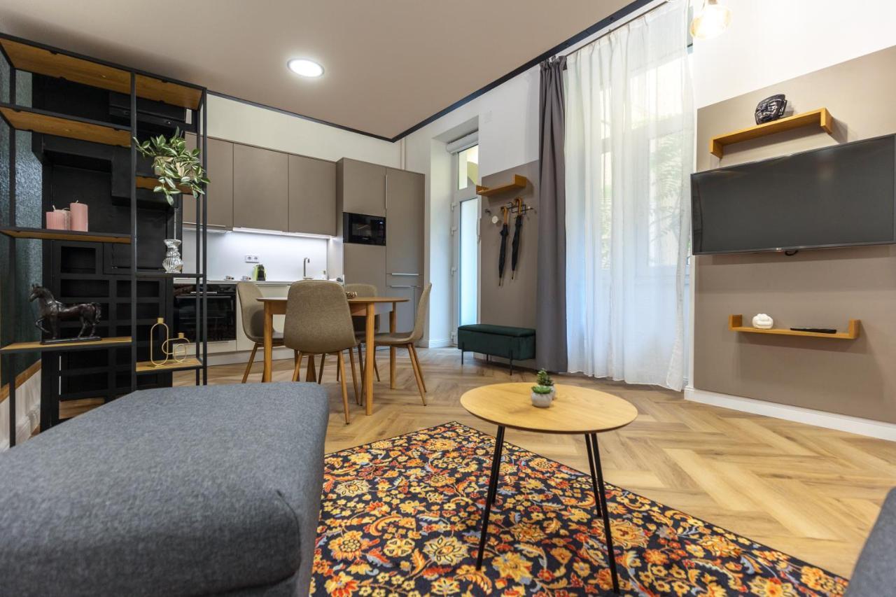 Downtown Luxury Apartment Budapest Ngoại thất bức ảnh